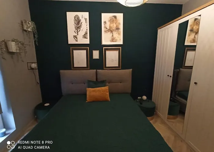 Lejlighed Nowoczesny Przy Manufakturze Z Parkingiem Podziemnym I Klimatyzacja Łódź